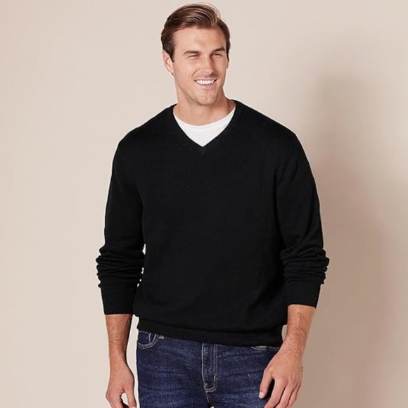 NWT Amazon Essentials Men’s Long sleeve v neck sweater - Picture 1 of 3